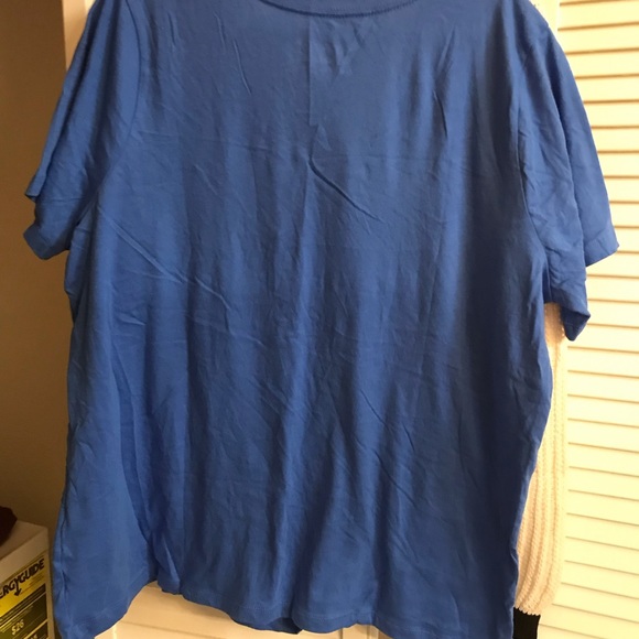 Blue t-shirt - Picture 3 of 3
